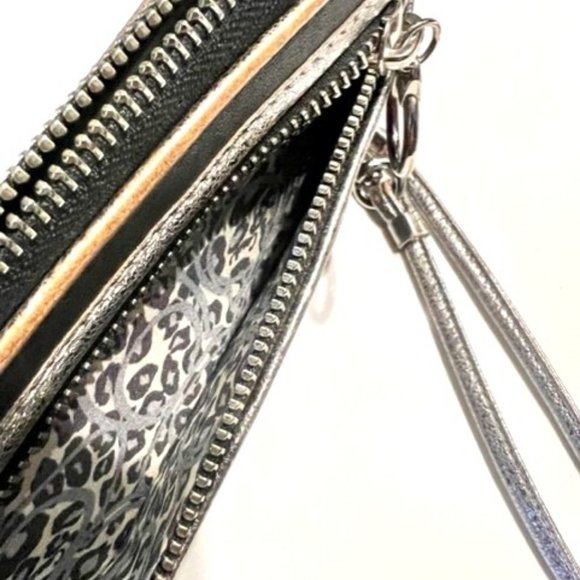 COACH Poppy Wallet Wristlet Black/Silver vintage ❤️ - Picture 6 of 8